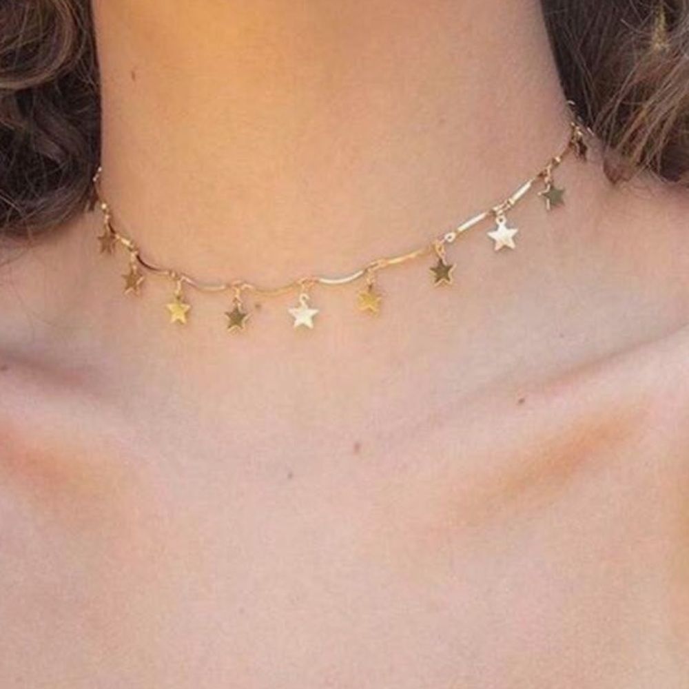 Gold Star Choker Necklace A1338